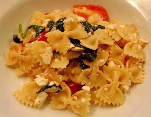 Quick Plum Tomato, Mozzarella & Farfalle Salad